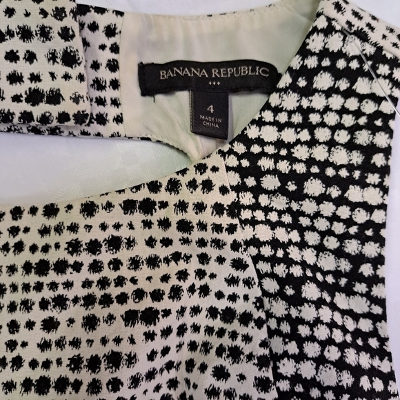 BANANA Republic Black White‎ Sheath Dress - Picture 7 of 12
